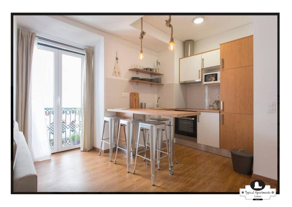 Apartamento Canto Do 28, Typical *